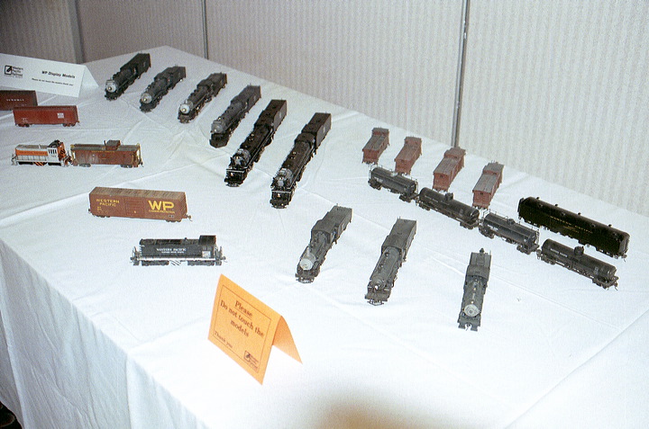 99-0018.jpg