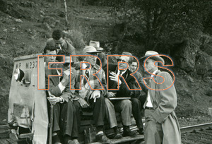 Cinerama_Holiday_Cal-Pictures_11235B-018_thumbnail.jpg