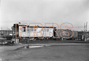 Staff_WP_-_159_R_thumbnail.jpg