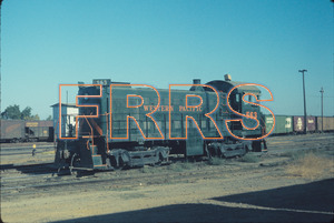 Staff_WP_-_298_R_thumbnail.jpg