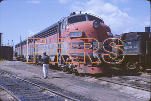 Staff_WP_-_396_R_thumbnail.jpg