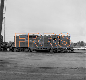 Staff_WP_-_597_R_thumbnail.jpg
