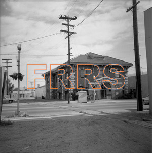 Staff_WP_-_681_R_thumbnail.jpg