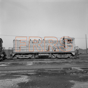 Staff_WP_-_709_R_thumbnail.jpg